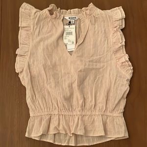 Women’s BB Dakota sleeveless top.